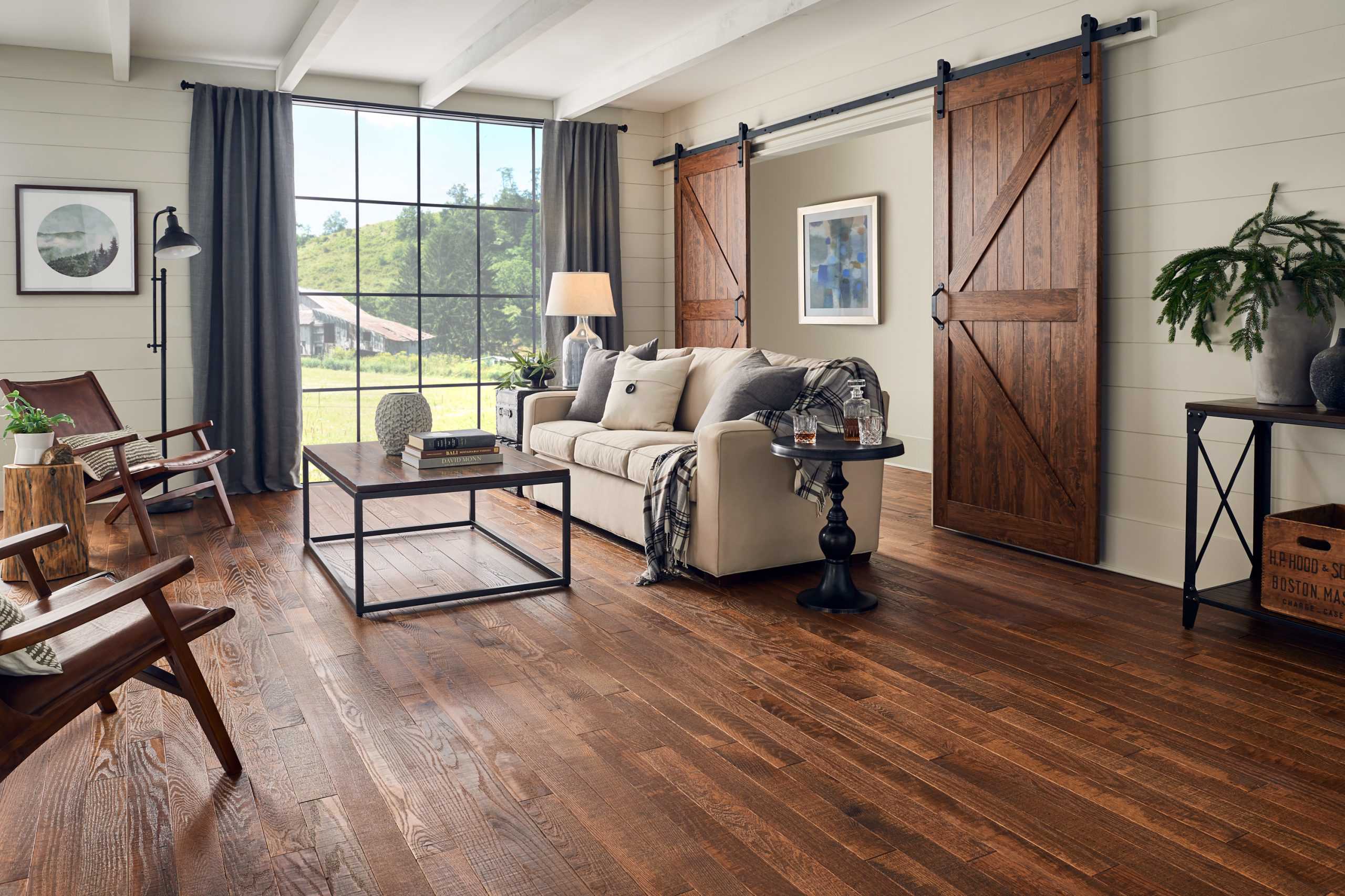 Mark Bowe SKMB39L21X Lincoln Room Scene with red oak hardwood floors