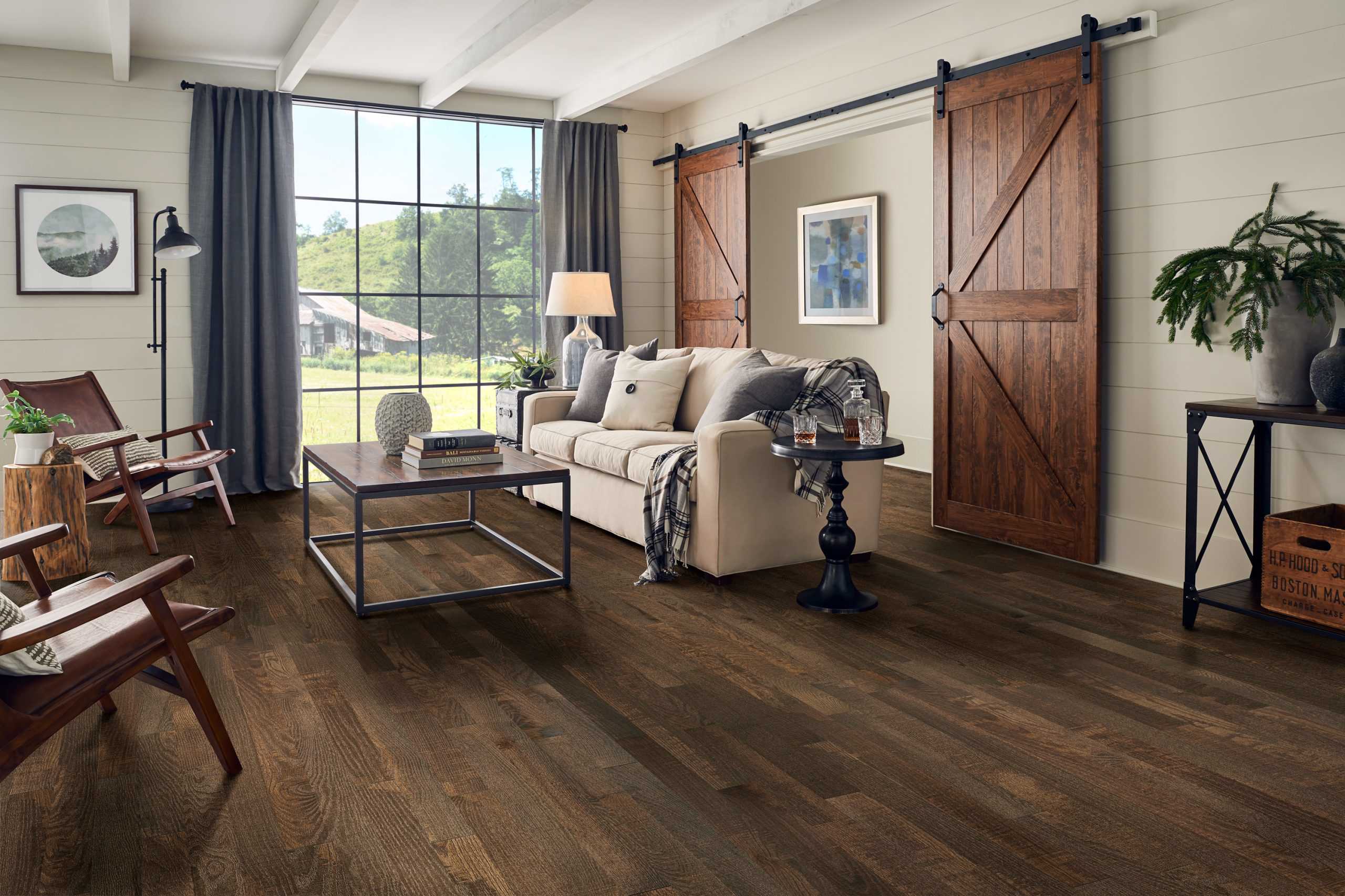 Mark Bowe SKMB39L26X Randolph Room Scene of barnwood flooring