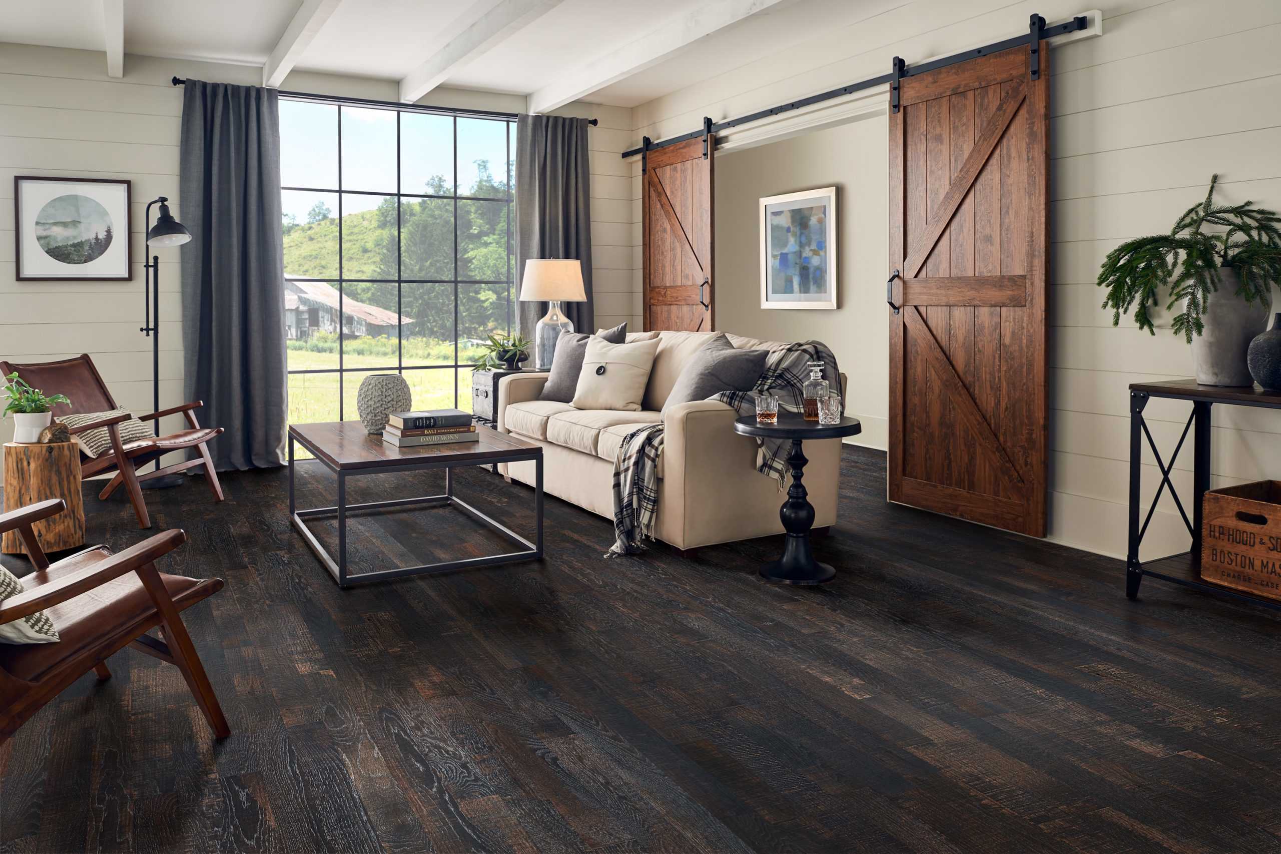 Mark Bowe SHMB39L31X Jefferson Room Scene with Solid Hickory Hardwood Flooring