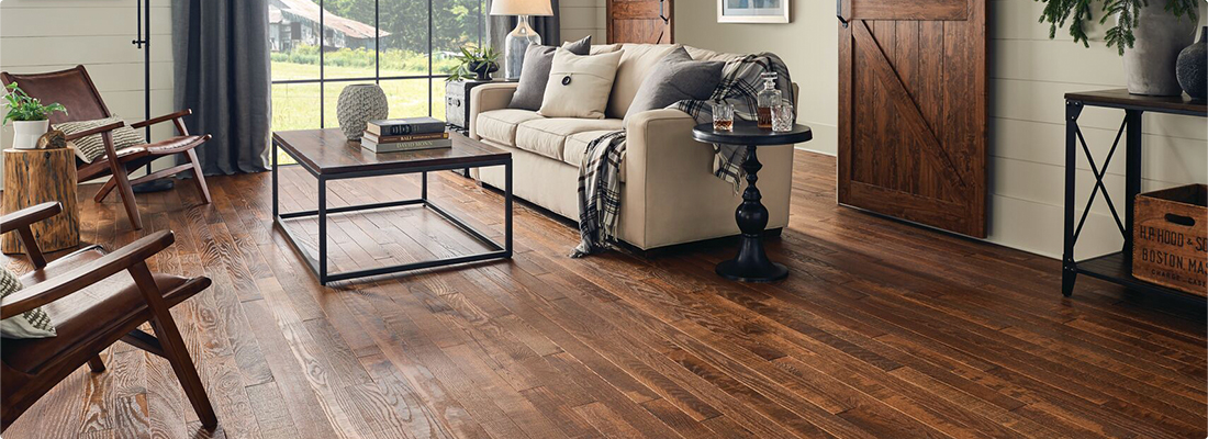 Bruce Barnwood Living solid hardwood room scene in Lincoln