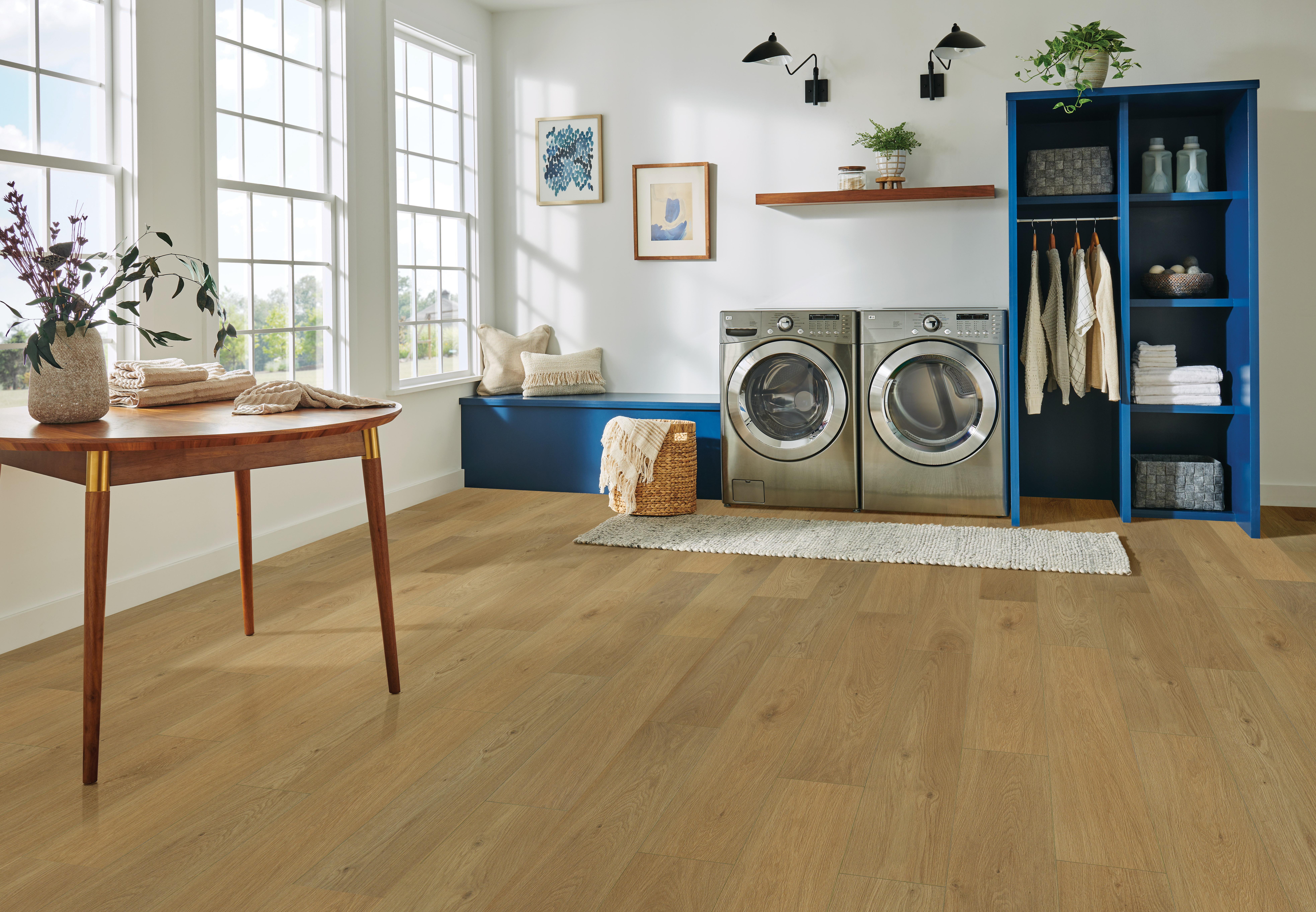 Ingenious Plank Golden Oak Hybrid Resilient 26PB7204