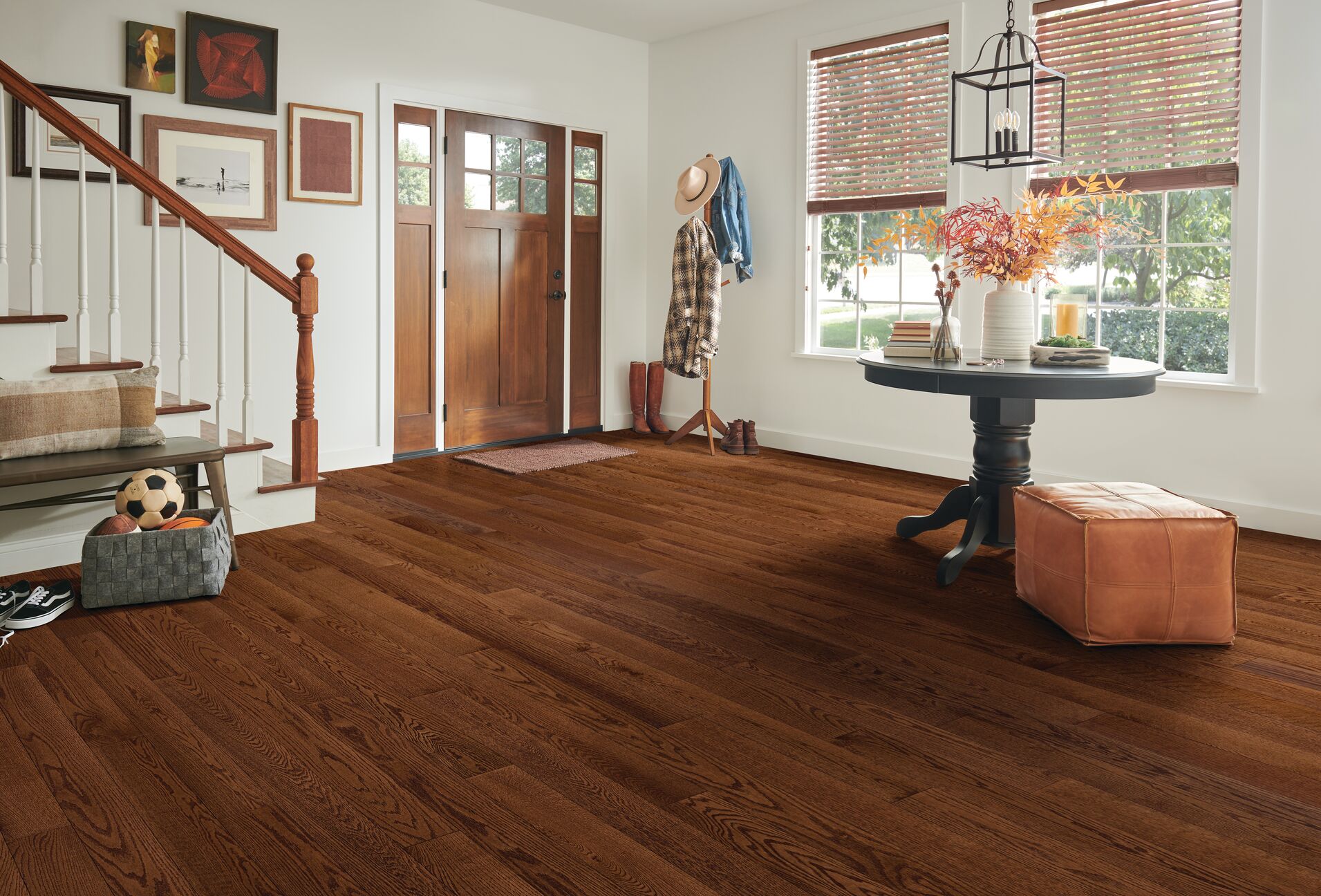 Dundee Saddle Solid Hardwood CB5217LG